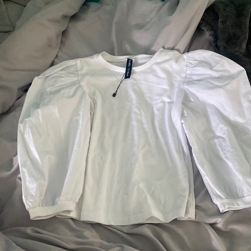WHITE PUFF SLEEVE TEE